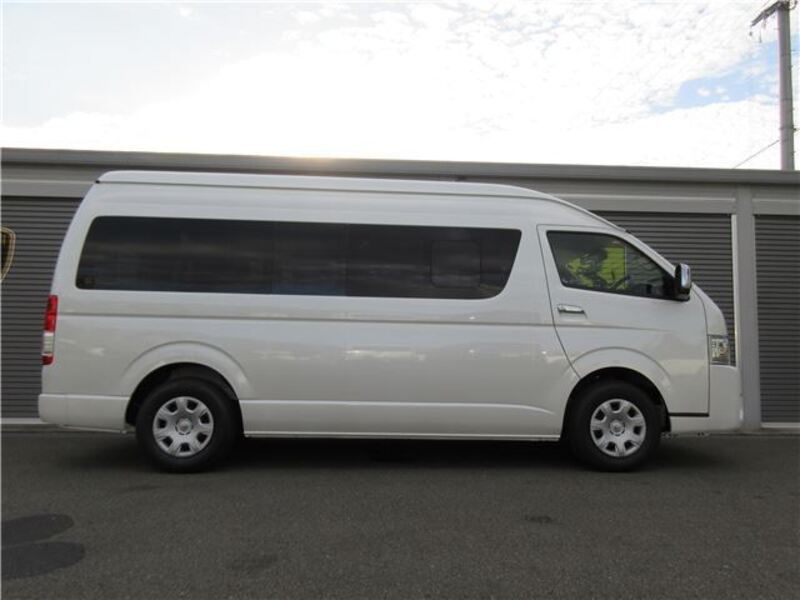 HIACE