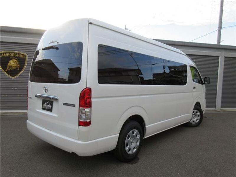 HIACE