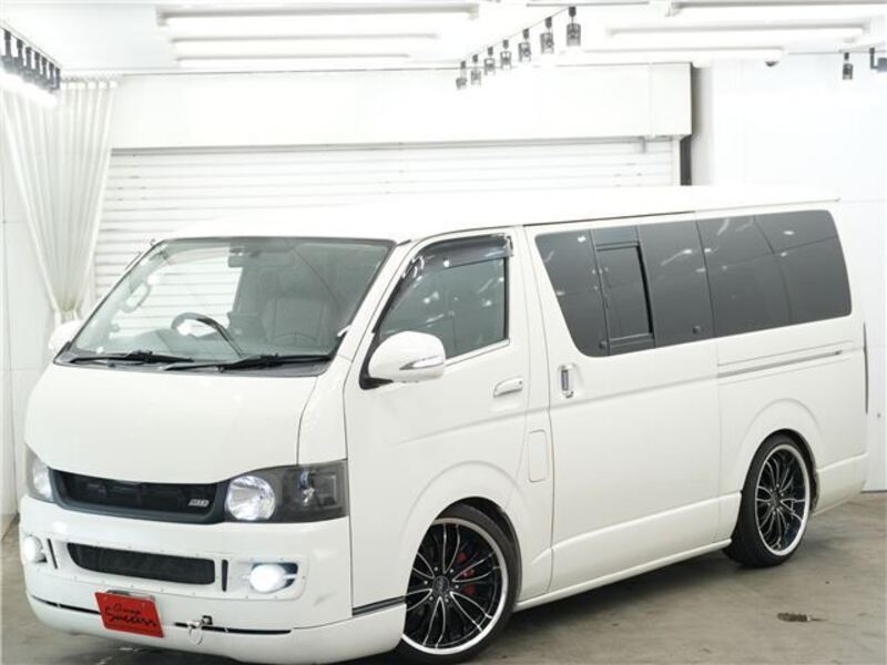 HIACE VAN