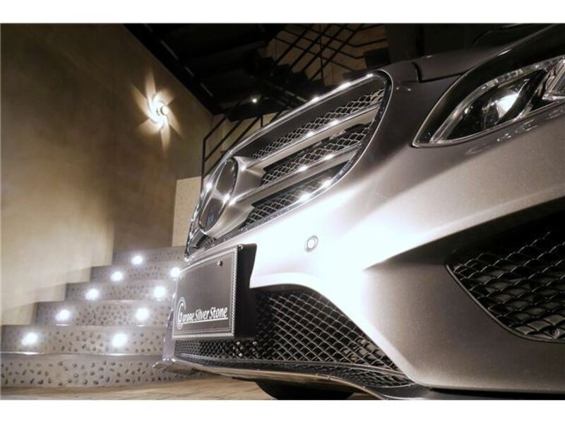 E-CLASS