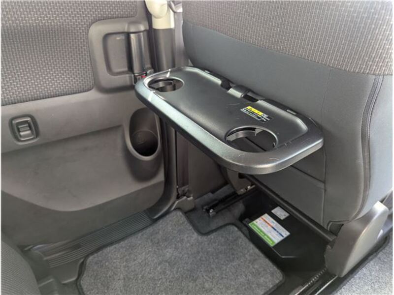DELICA D2