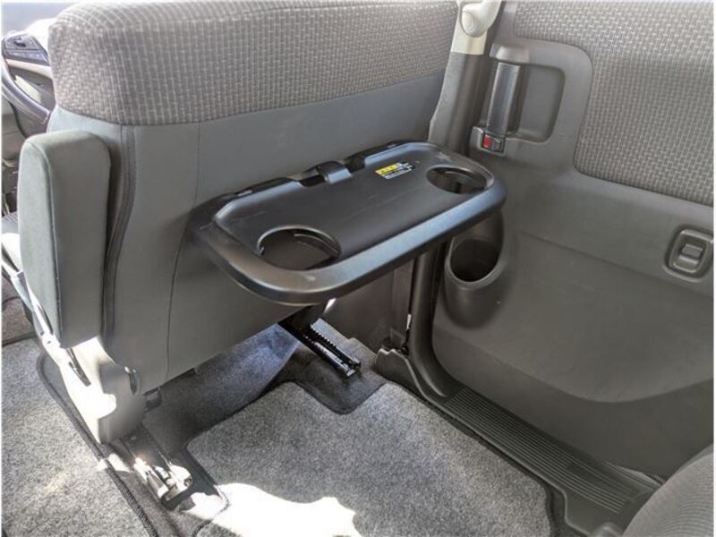 DELICA D2