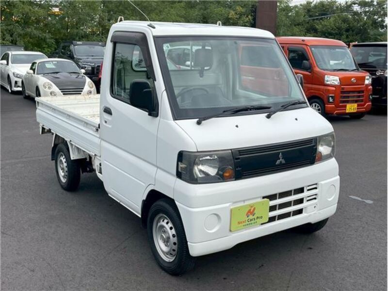 MINICAB TRUCK