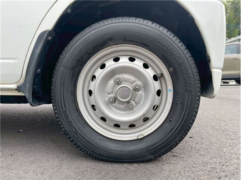 MINICAB TRUCK