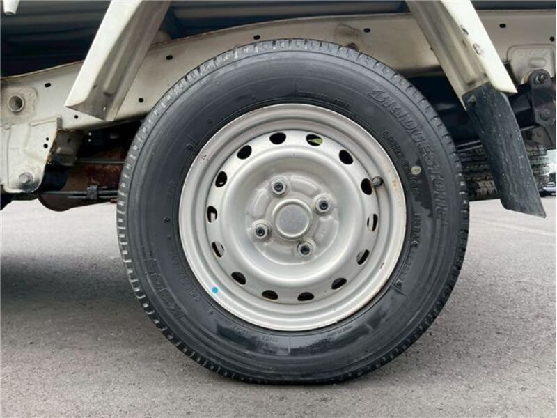 MINICAB TRUCK