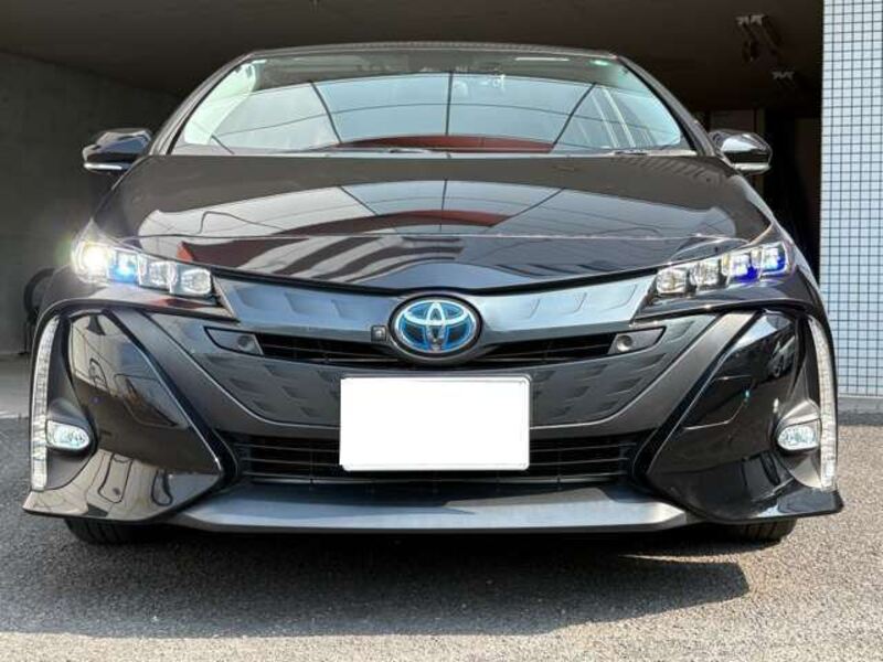 PRIUS PHV