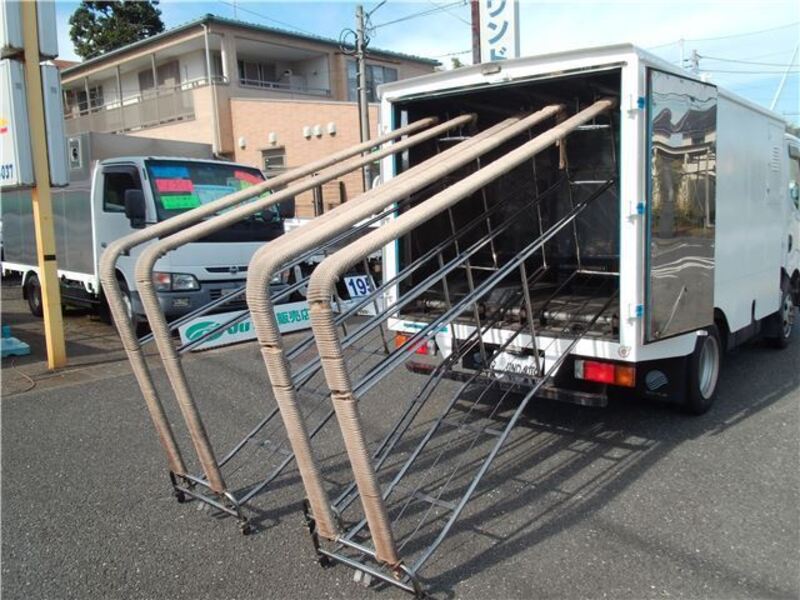 NISSAN ATLAS