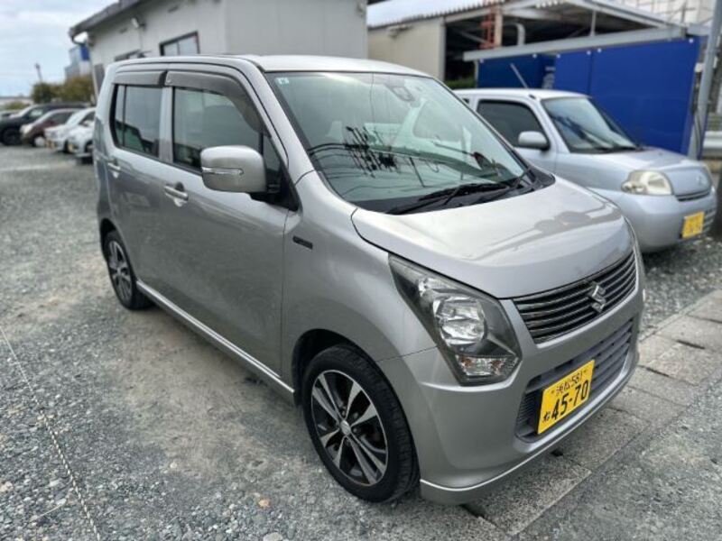WAGON R