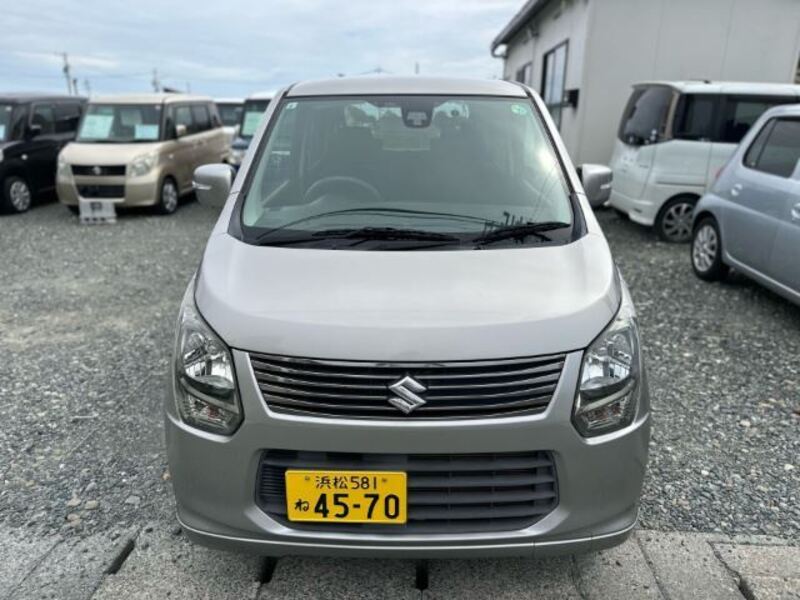 WAGON R