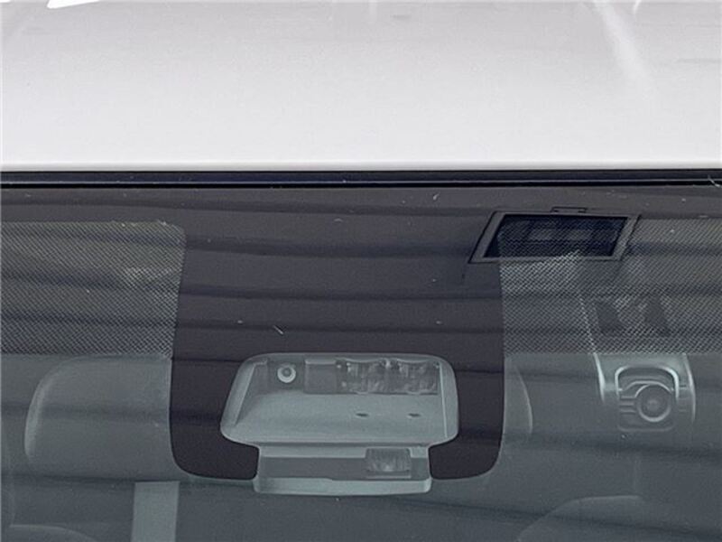 COROLLA AXIO