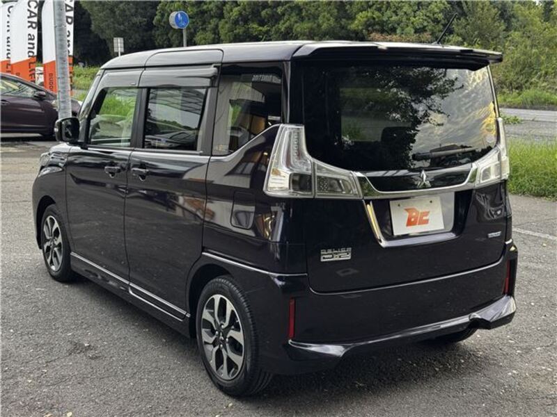 DELICA D2