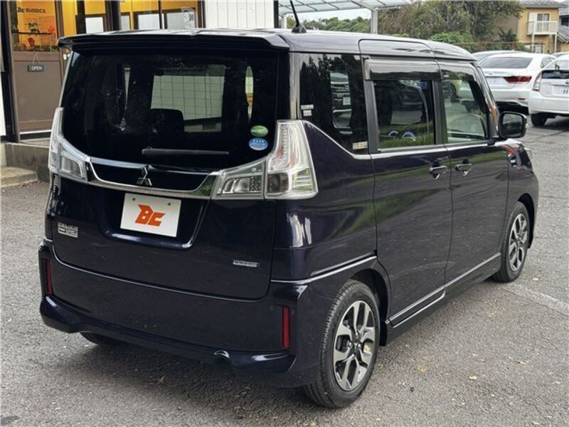 DELICA D2