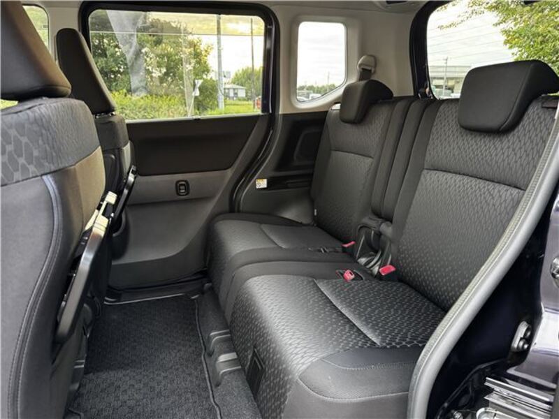 DELICA D2