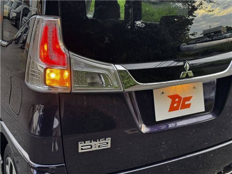 DELICA D2