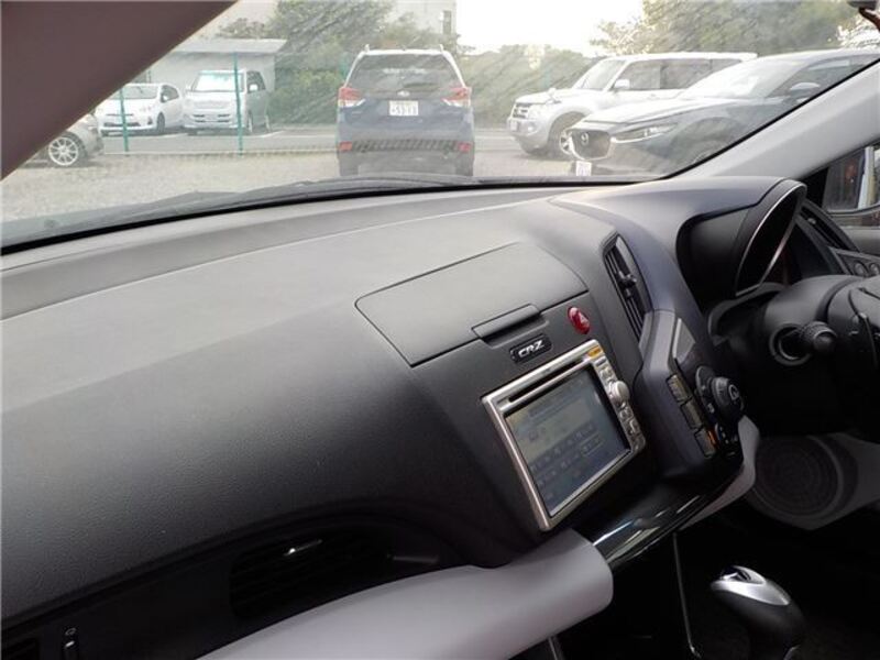 CR-Z