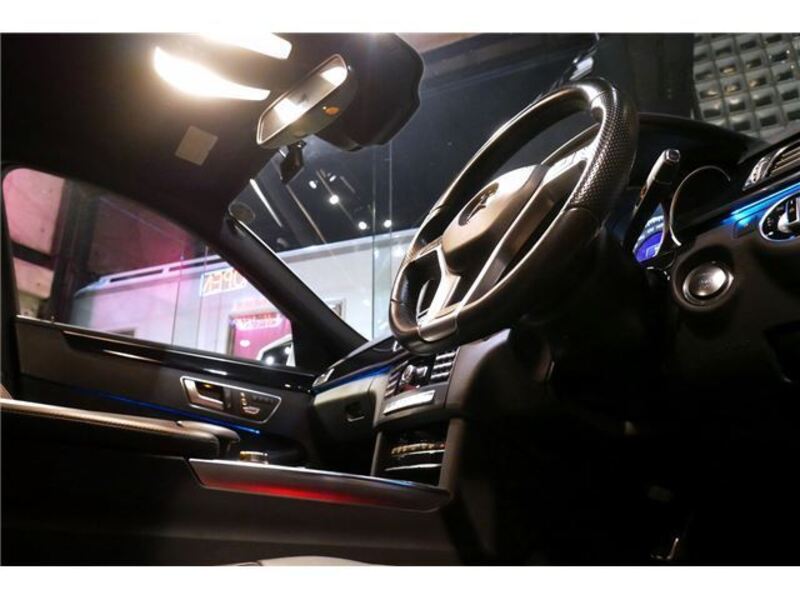 E-CLASS