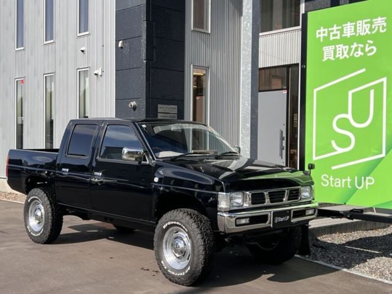 NISSAN DATSUN