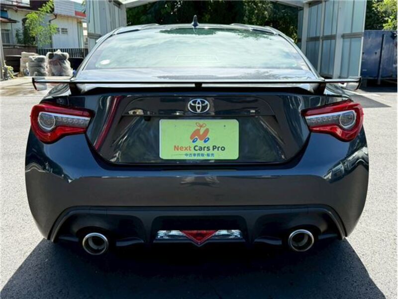 86