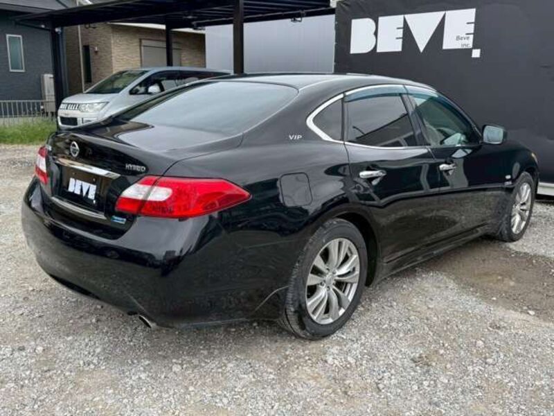 FUGA HYBRID