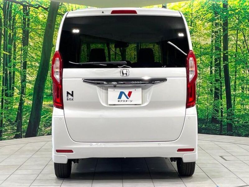 N BOX