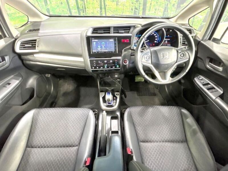 FIT HYBRID