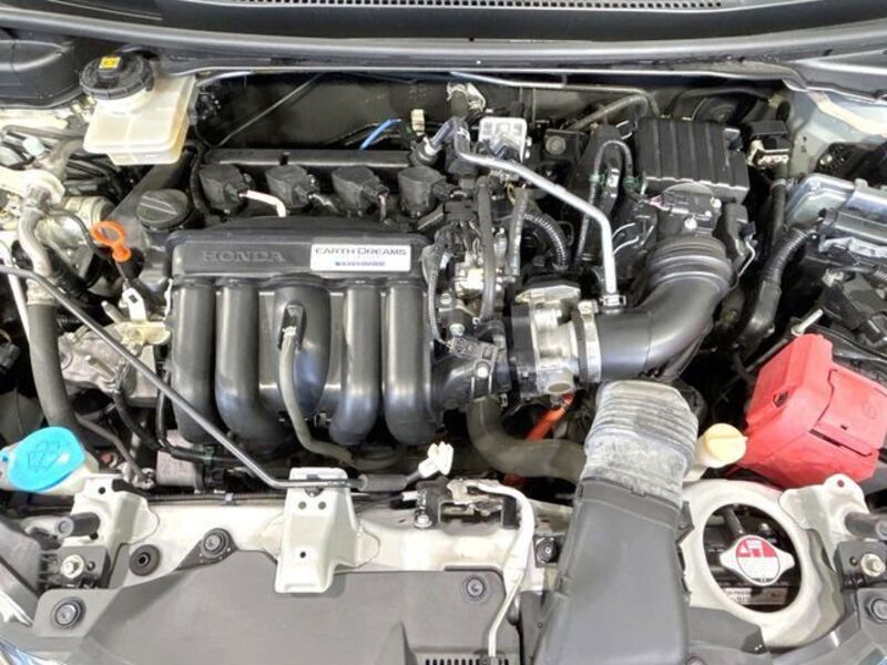 FIT HYBRID