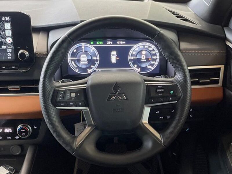 OUTLANDER PHEV