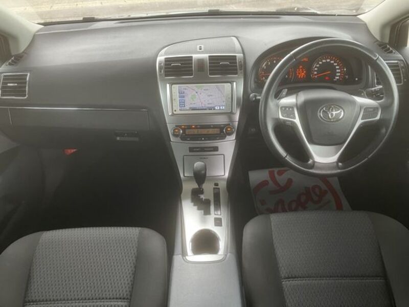 AVENSIS WAGON