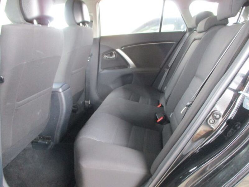 AVENSIS WAGON