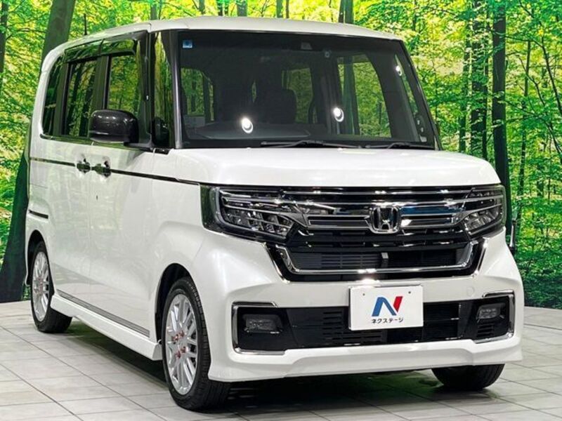 N BOX CUSTOM