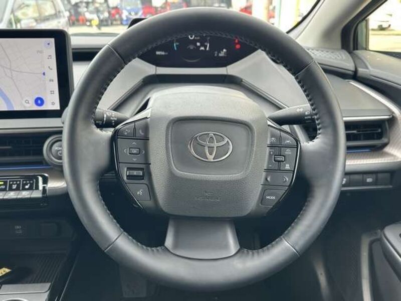 PRIUS PHV