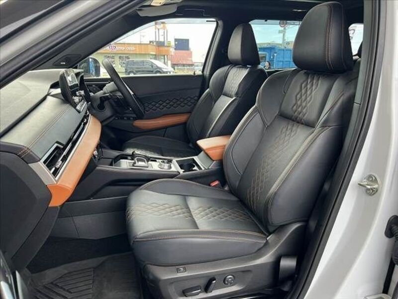 OUTLANDER PHEV