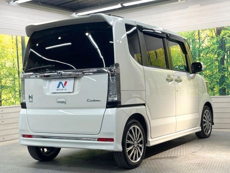 N BOX CUSTOM