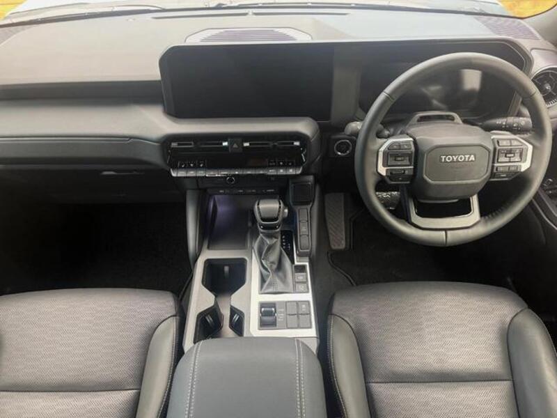 LAND CRUISER 250