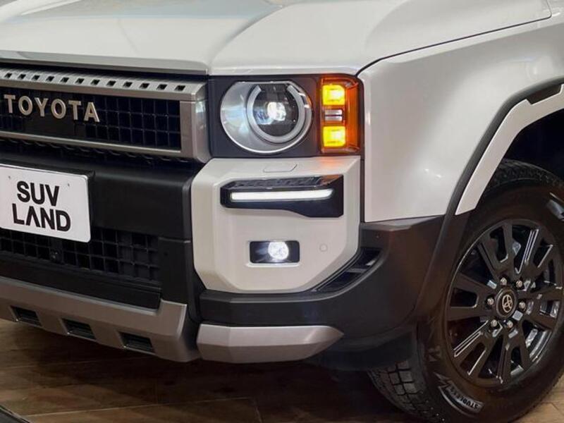 LAND CRUISER 250