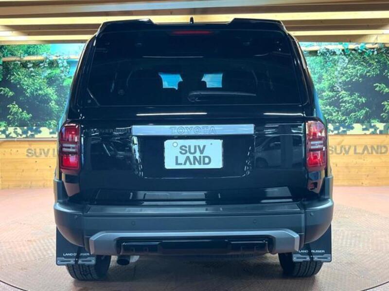 LAND CRUISER 250