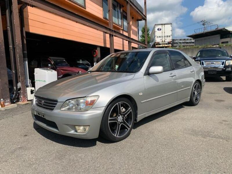 TOYOTA ALTEZZA