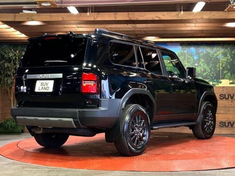 LAND CRUISER 250