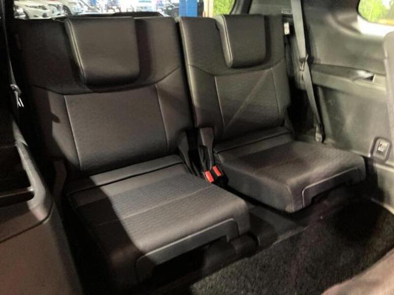 LAND CRUISER 250