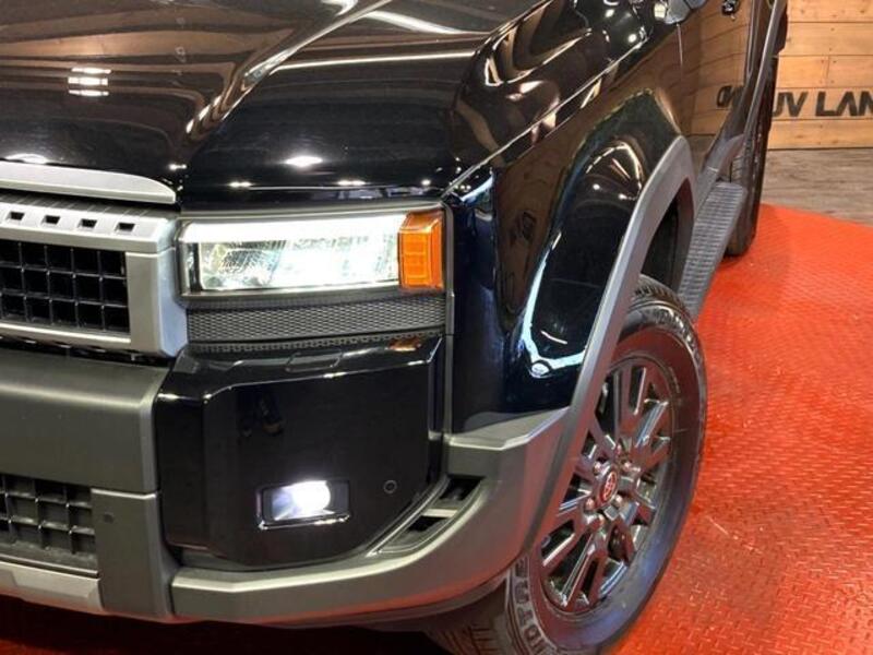 LAND CRUISER 250