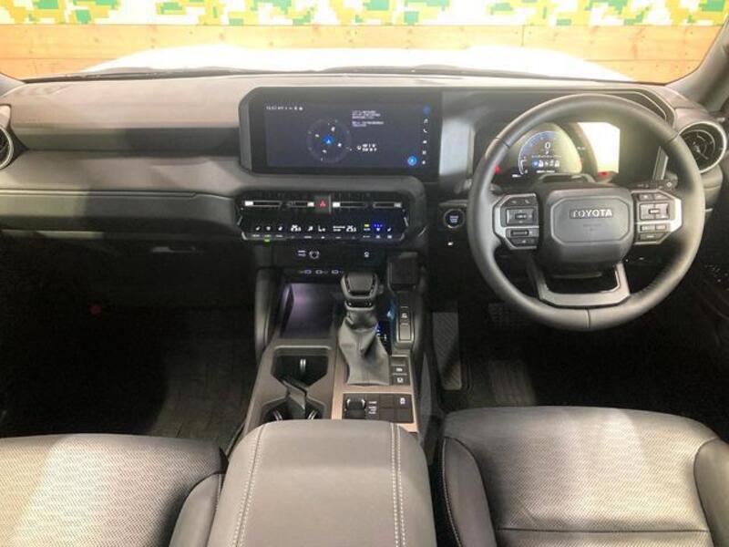 LAND CRUISER 250