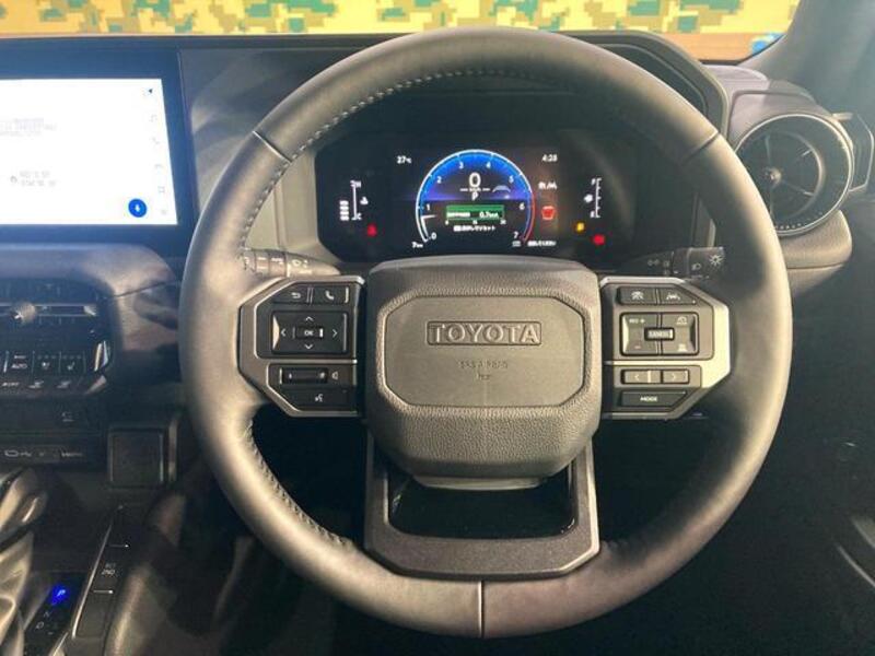 LAND CRUISER 250