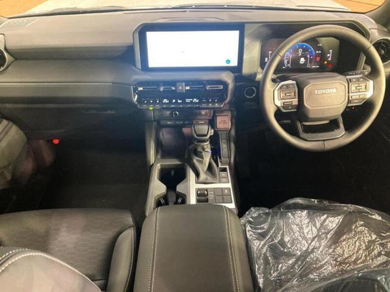 LAND CRUISER 250