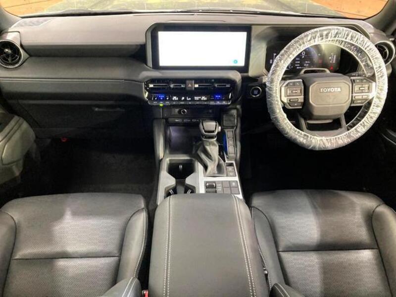 LAND CRUISER 250