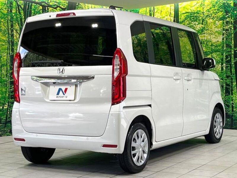 N BOX