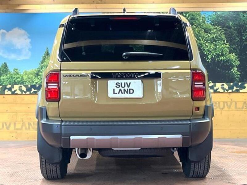LAND CRUISER 250