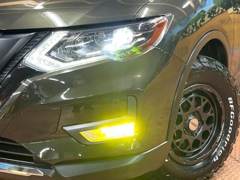 X-TRAIL