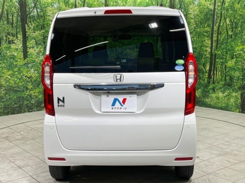 N BOX