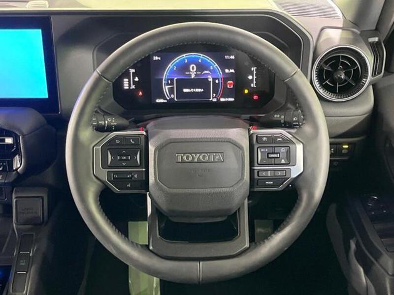 LAND CRUISER 250