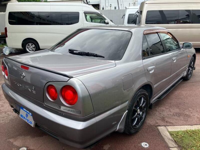 SKYLINE